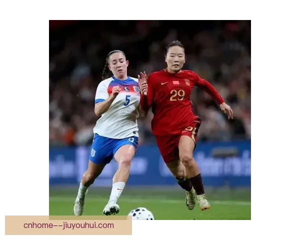 乌日古木拉闪耀澳超女足联赛连续破门成球队进攻核心引发广泛关注